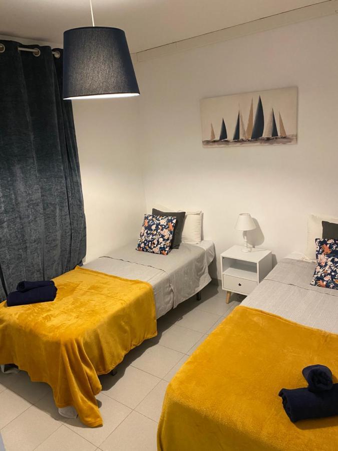Apartmán Rocmar Roses Exteriér fotografie